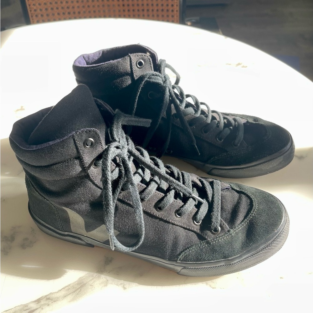 Veja X Lemaire canvas boot